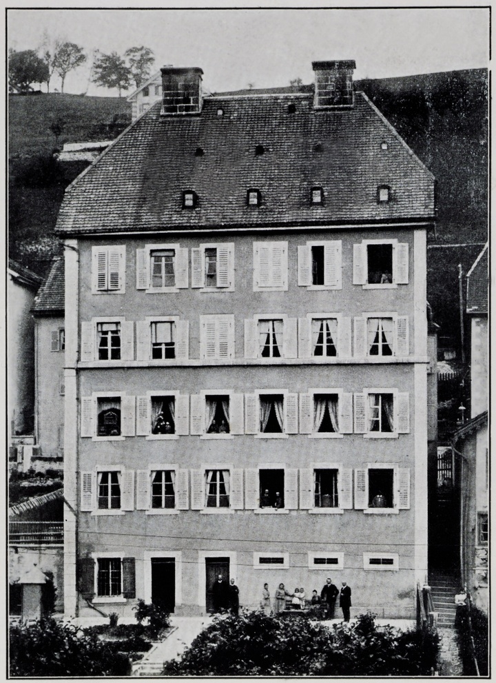 L'atelier d'assemblage de Tissot au Locle, vers 1890. Archives Tissot.